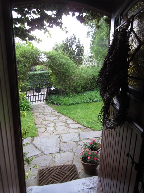 Au Jardin De Mon Pere Villa Jalhay Exterior photo